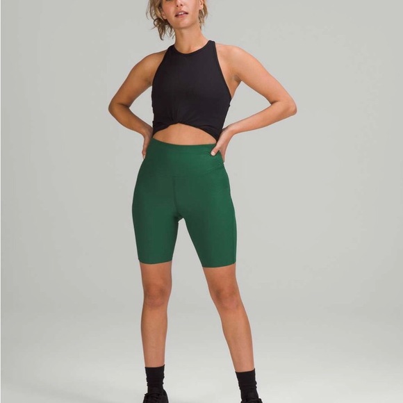Lululemon Base Price High-Rise Short 8” Ribbed Nulux Everglade Green Size 4 - Picture 2 of 8